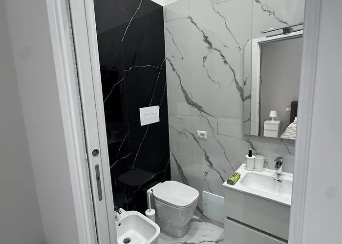 Opera فندق مبيت وإفطار نابولي