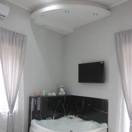 Oda ve Kahvaltı Opera