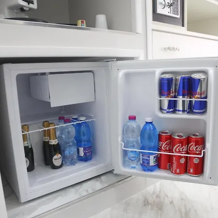 Oda ve Kahvaltı Opera Napoli